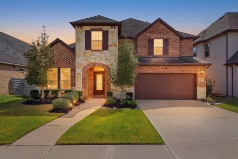 2514 Deerwood Heights Lane