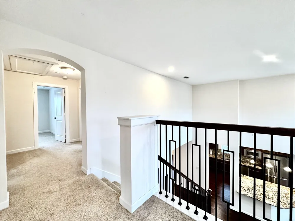 2514 Deerwood Heights Lane Manvel, TX 77578