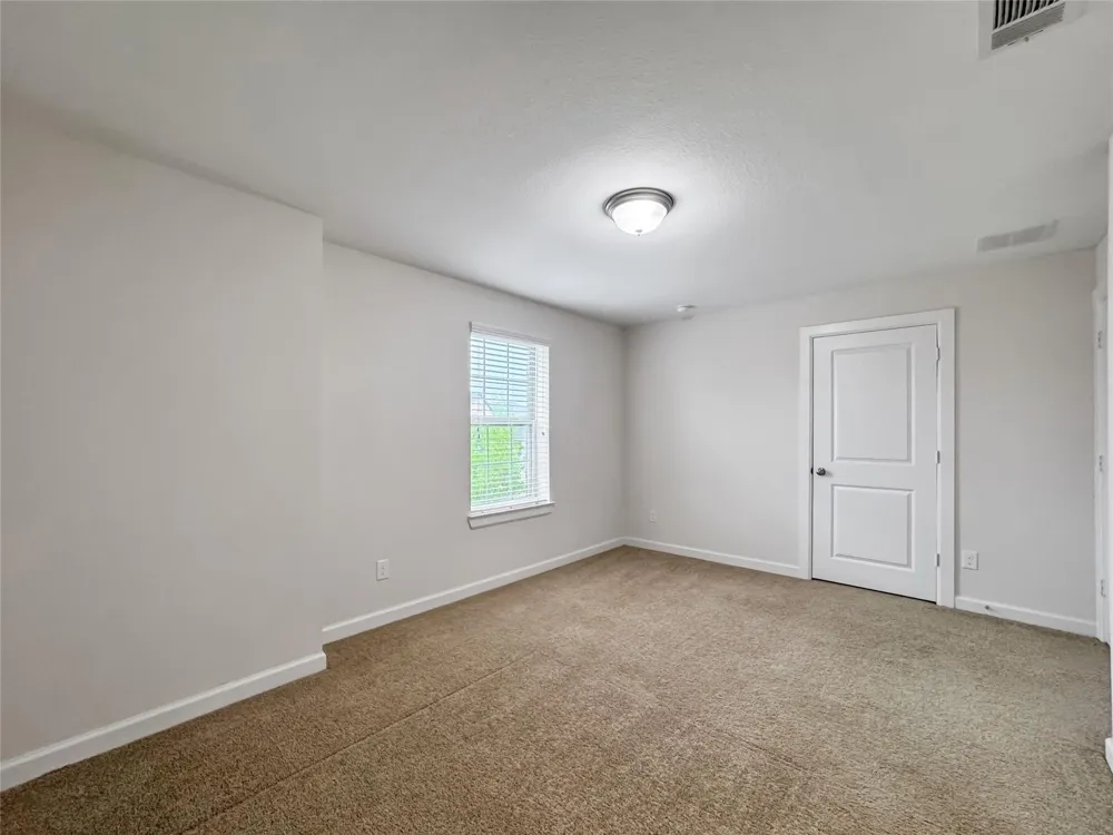 2514 Deerwood Heights Lane Manvel, TX 77578