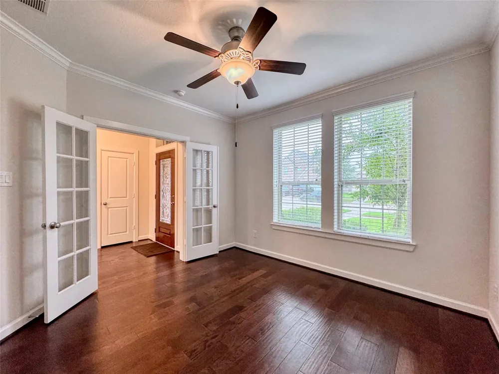2514 Deerwood Heights Lane Manvel, TX 77578