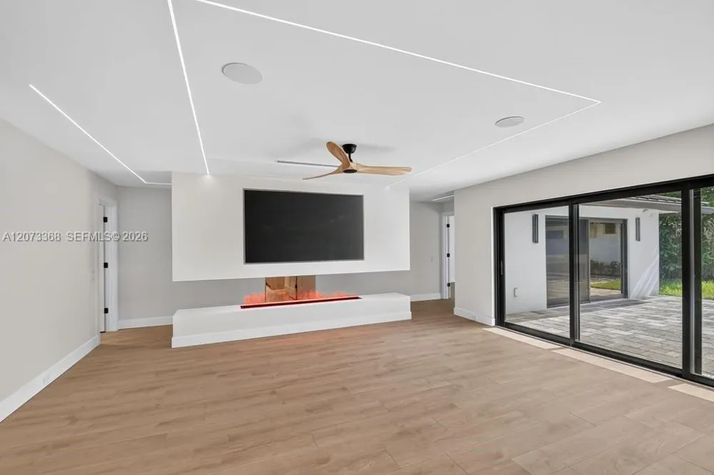 2802 SW 5th St Boynton Beach, FL 33435