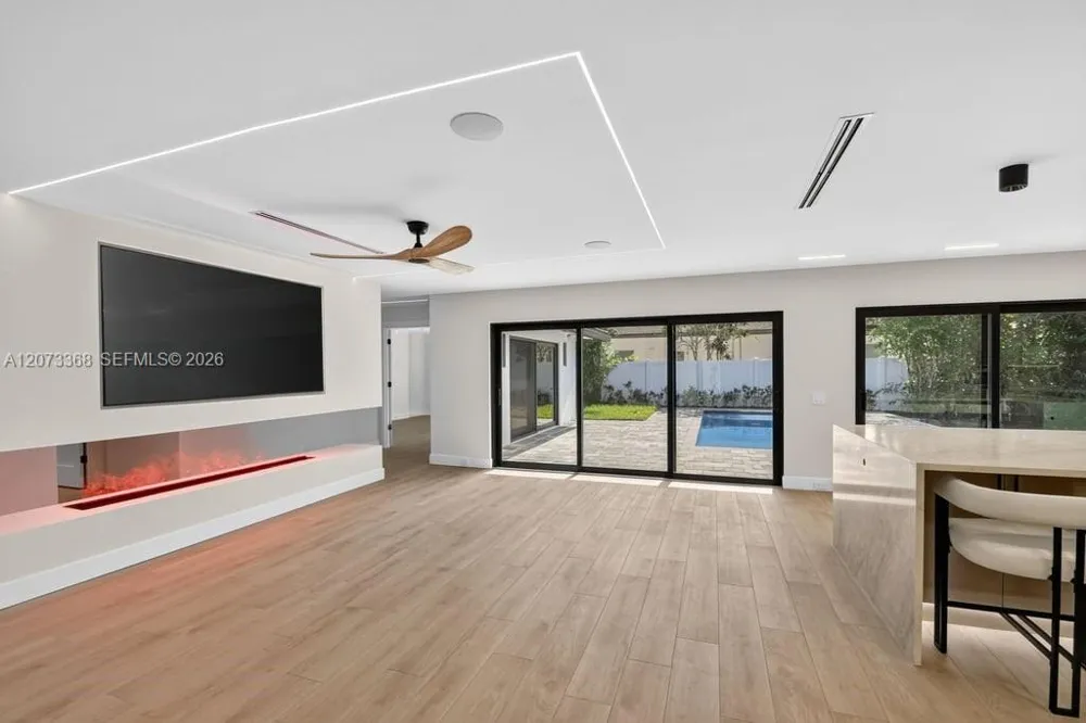 2802 SW 5th St Boynton Beach, FL 33435