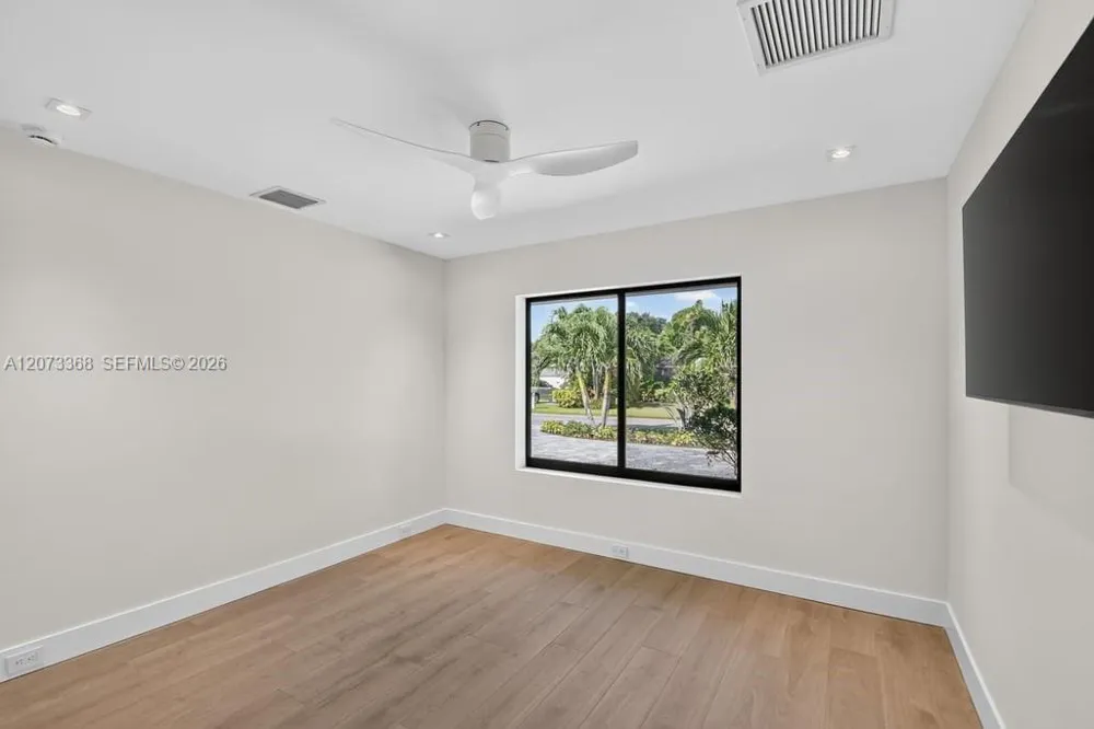 2802 SW 5th St Boynton Beach, FL 33435