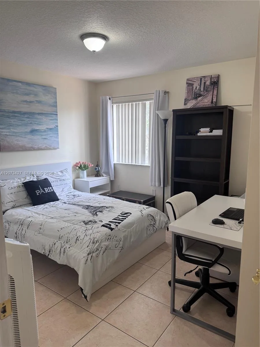 13379 SW 142nd Ter Miami, FL 33186