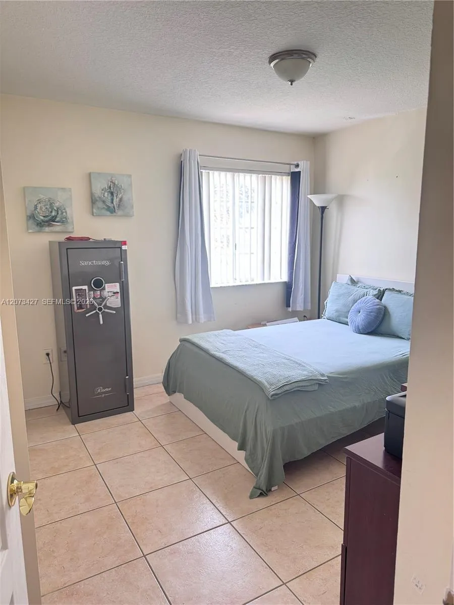 13379 SW 142nd Ter Miami, FL 33186