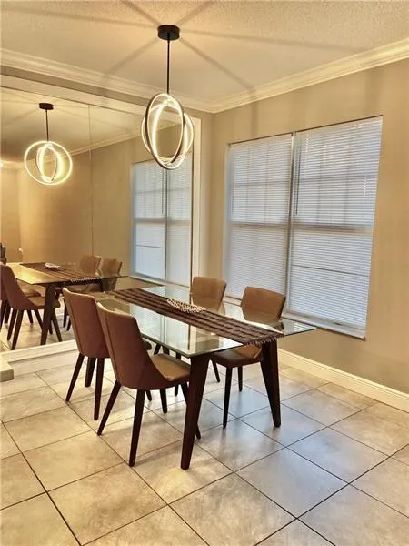 6020 W SAMPLE ROAD #105 Coral Springs, FL 33067