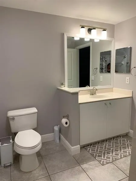 6020 W SAMPLE ROAD #105 Coral Springs, FL 33067