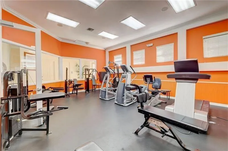 6020 W SAMPLE ROAD #105 Coral Springs, FL 33067