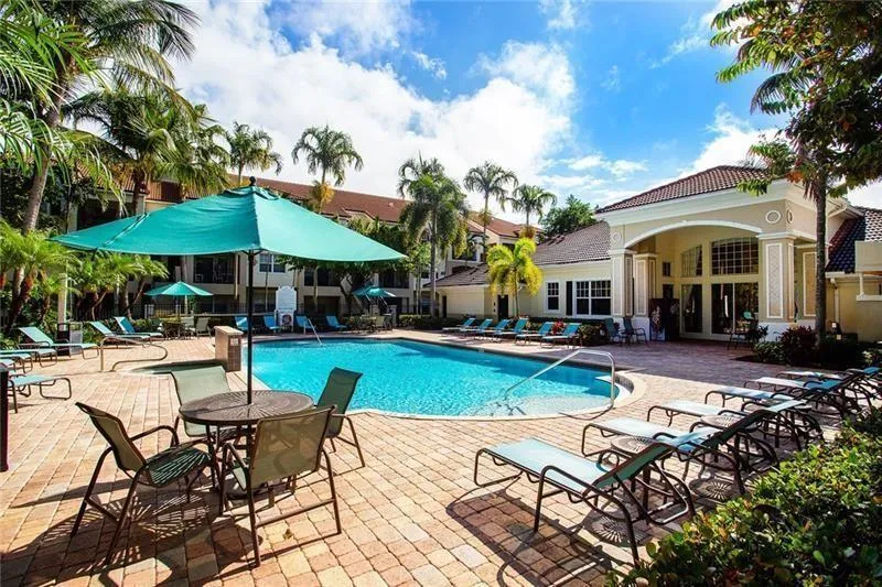 6020 W SAMPLE ROAD #105 Coral Springs, FL 33067