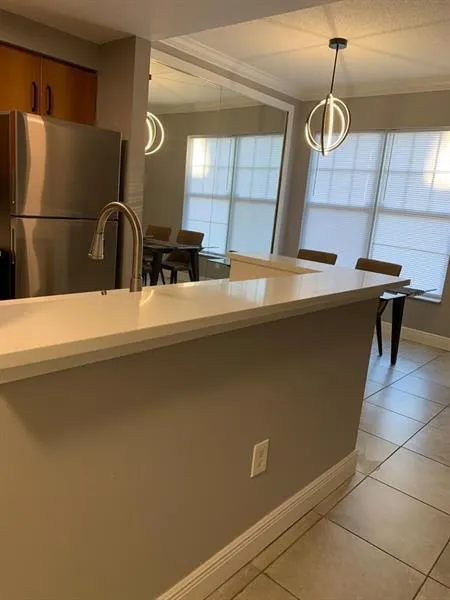 6020 W SAMPLE ROAD #105 Coral Springs, FL 33067