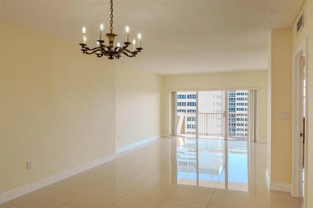 1980 S OCEAN DRIVE #15L Hallandale Beach, FL 33009