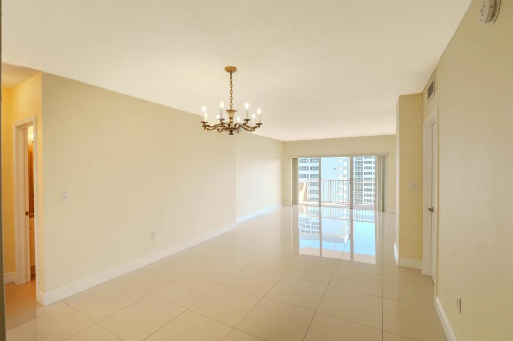 1980 S OCEAN DRIVE #15L Hallandale Beach, FL 33009