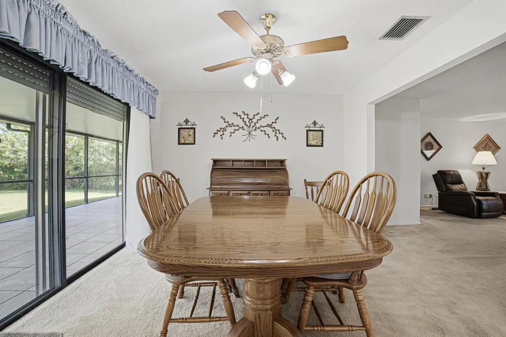 4340 SW 74th Avenue Davie, FL 33314