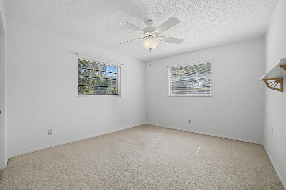 4340 SW 74th Avenue Davie, FL 33314