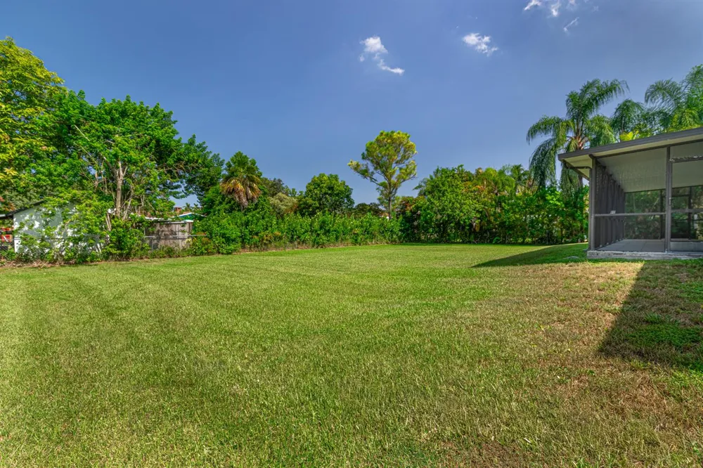 4340 SW 74th Avenue Davie, FL 33314