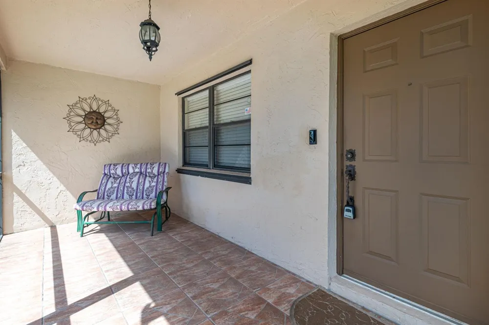 4340 SW 74th Avenue Davie, FL 33314