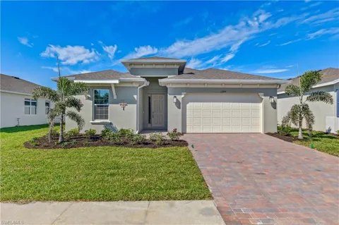 579 Spring Hill Lake Loop