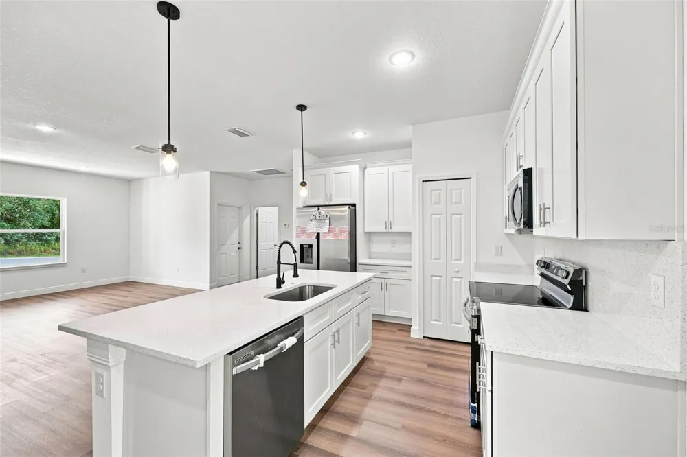 7930 PITCAIRN WAY Citrus Springs, FL 34434