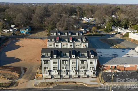 1013 Carter Avenue #34