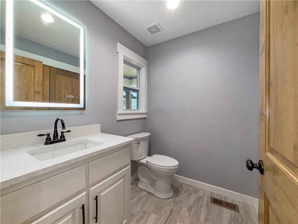 105 Riveredge Drive Ellijay, GA 30536