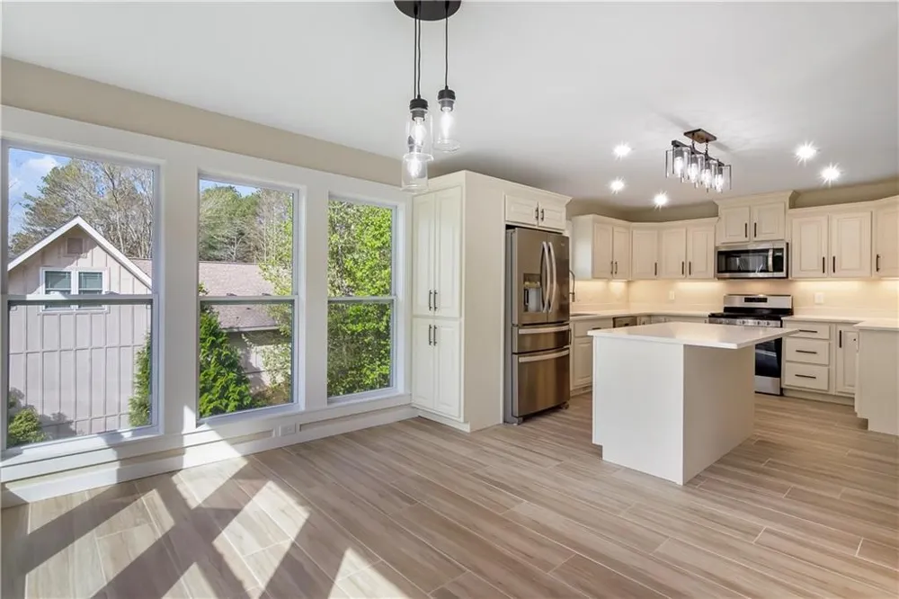 105 Riveredge Drive Ellijay, GA 30536