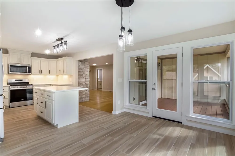 105 Riveredge Drive Ellijay, GA 30536