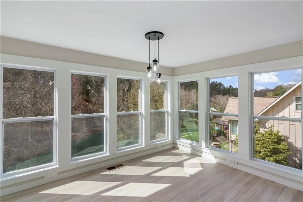 105 Riveredge Drive Ellijay, GA 30536
