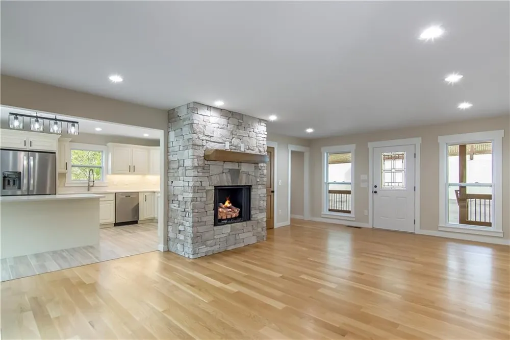 105 Riveredge Drive Ellijay, GA 30536
