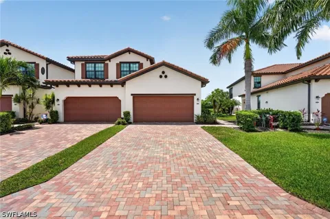 Hawthorn Lake Drive #102