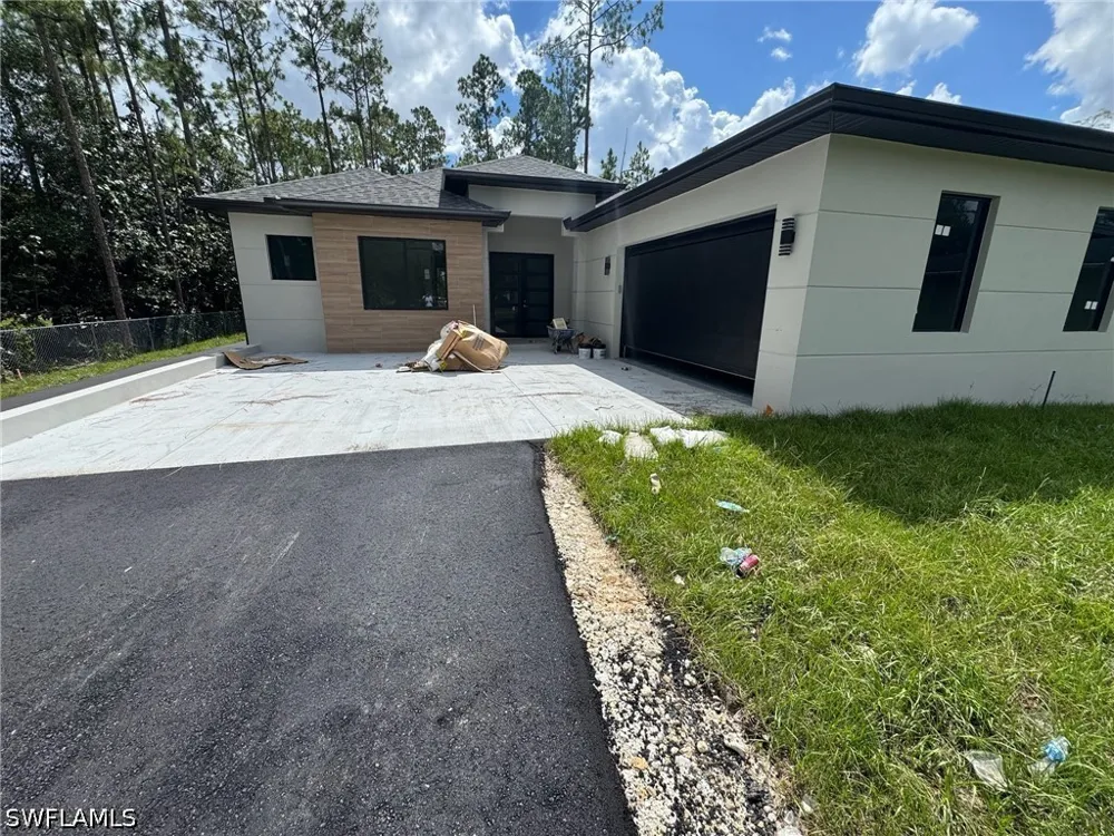 20th Street SE Naples, FL 34117
