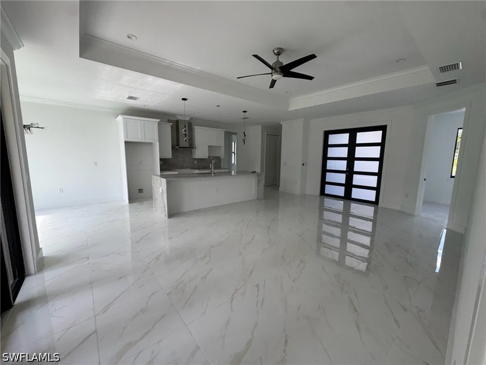 20th Street SE Naples, FL 34117