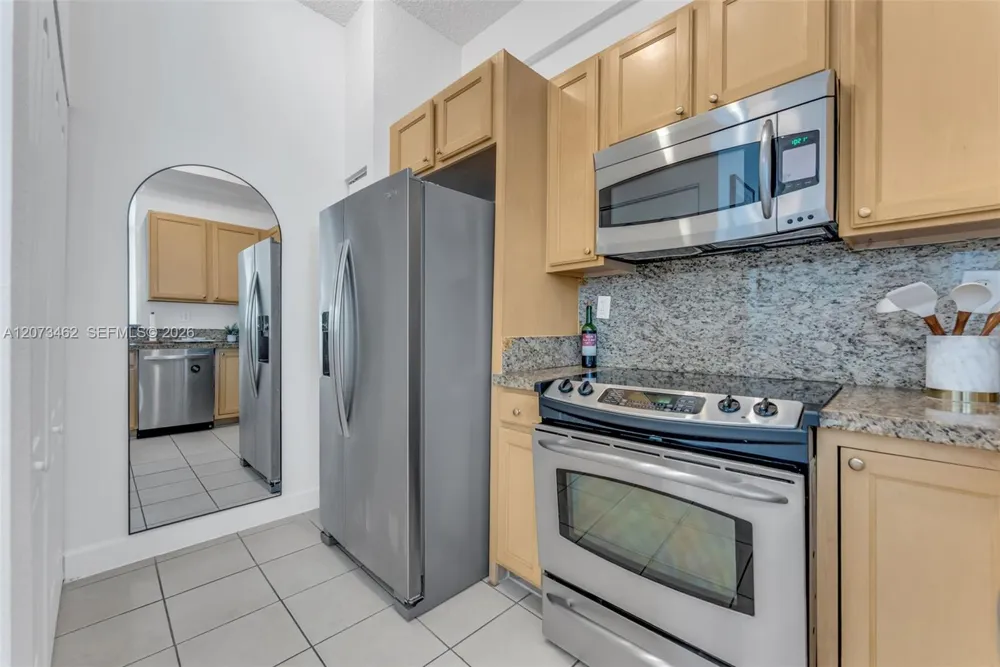 6001 SW 70th St #513 South Miami, FL 33143