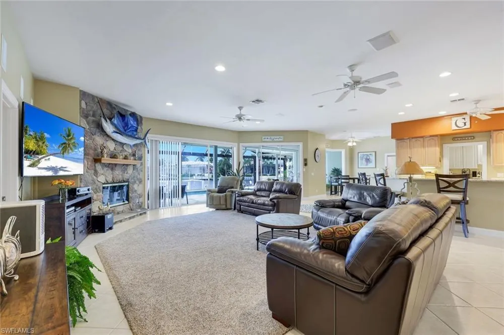 60 Covewood Court Marco Island, FL 34145
