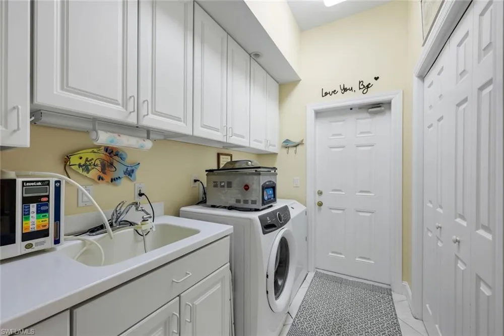 60 Covewood Court Marco Island, FL 34145