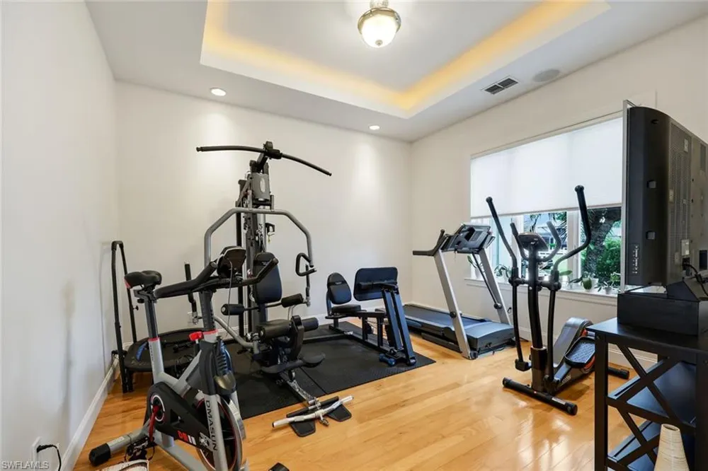 60 Covewood Court Marco Island, FL 34145