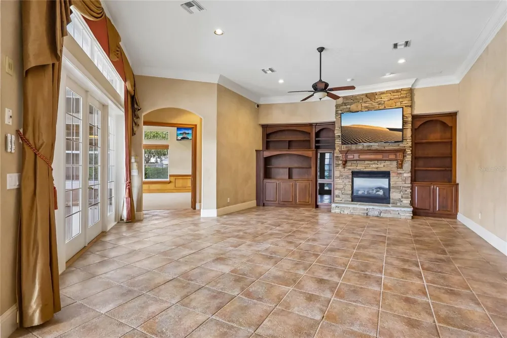 6102 S HAMPSHIRE CT Windermere, FL 34786