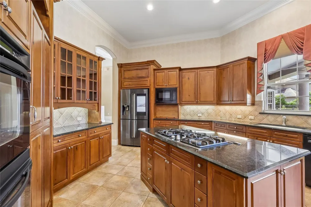 6102 S HAMPSHIRE CT Windermere, FL 34786