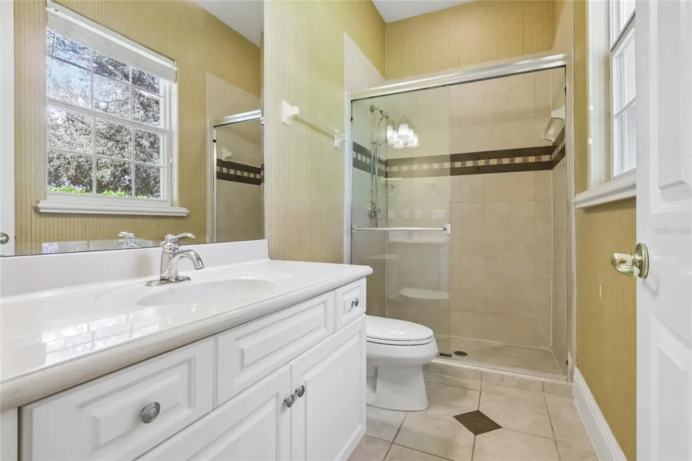 6102 S HAMPSHIRE CT Windermere, FL 34786