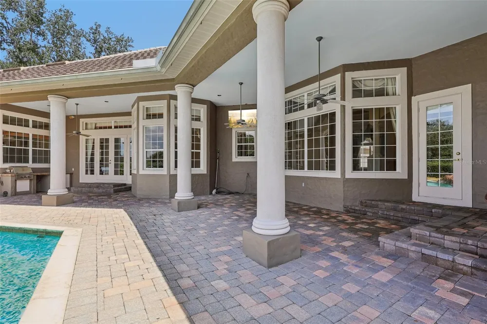 6102 S HAMPSHIRE CT Windermere, FL 34786