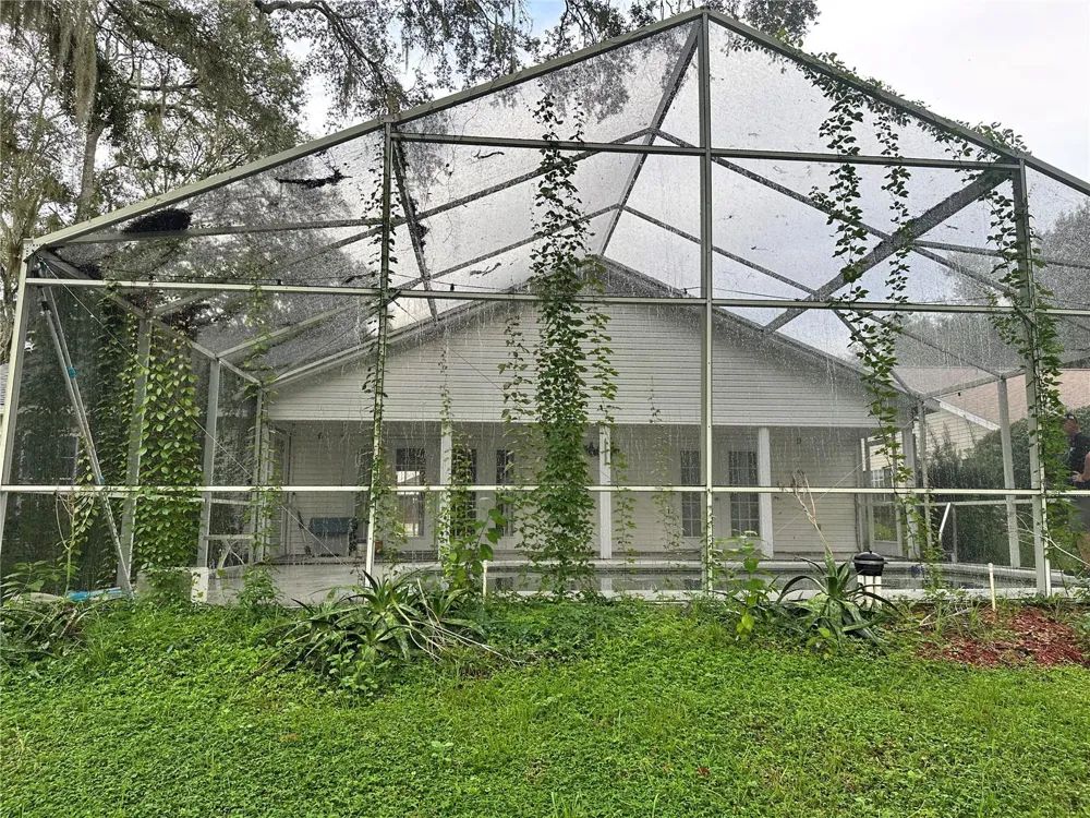 4242 LEAFWAY CIRCLE Leesburg, FL 34748
