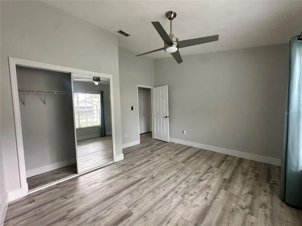 4242 LEAFWAY CIRCLE Leesburg, FL 34748