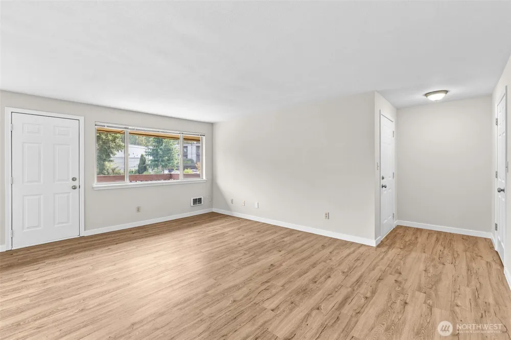 3834 175th Avenue NE #A303 Redmond, WA 98052