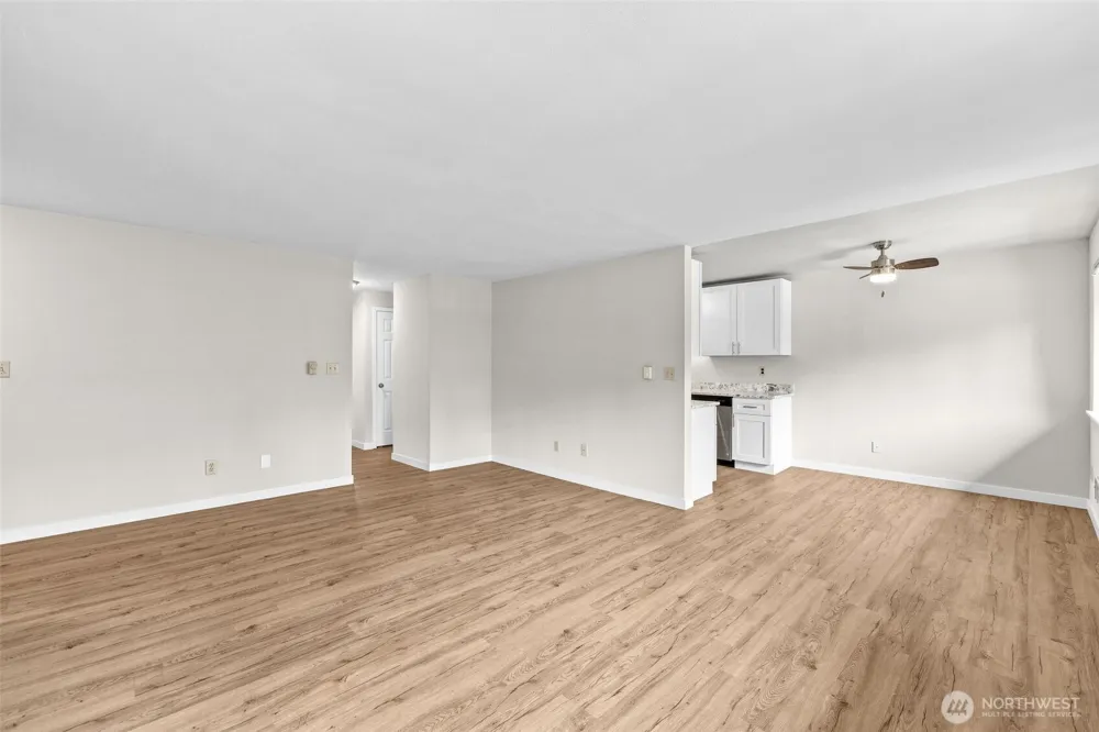 3834 175th Avenue NE #A303 Redmond, WA 98052