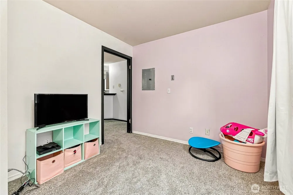 9210 Market Place #G102 Lake Stevens, WA 98258