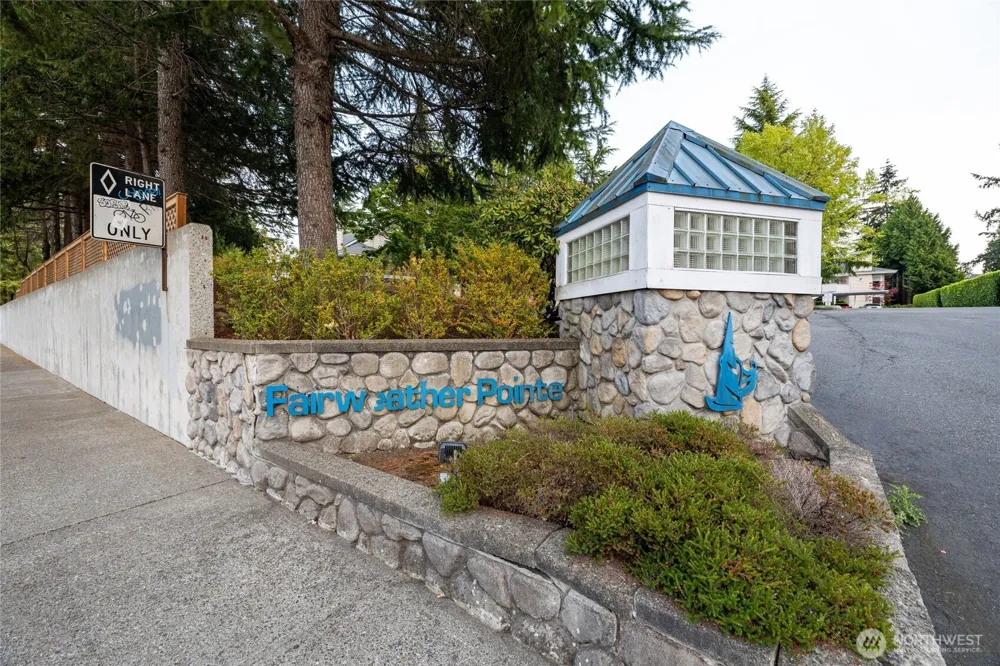 9210 Market Place #G102 Lake Stevens, WA 98258
