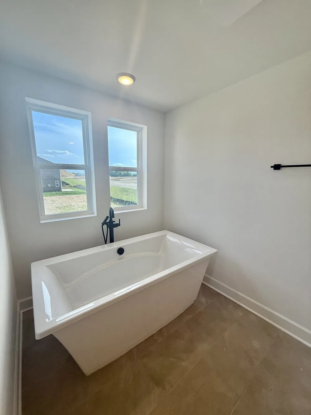 400 Downs Lane Mount Juliet, TN 37122