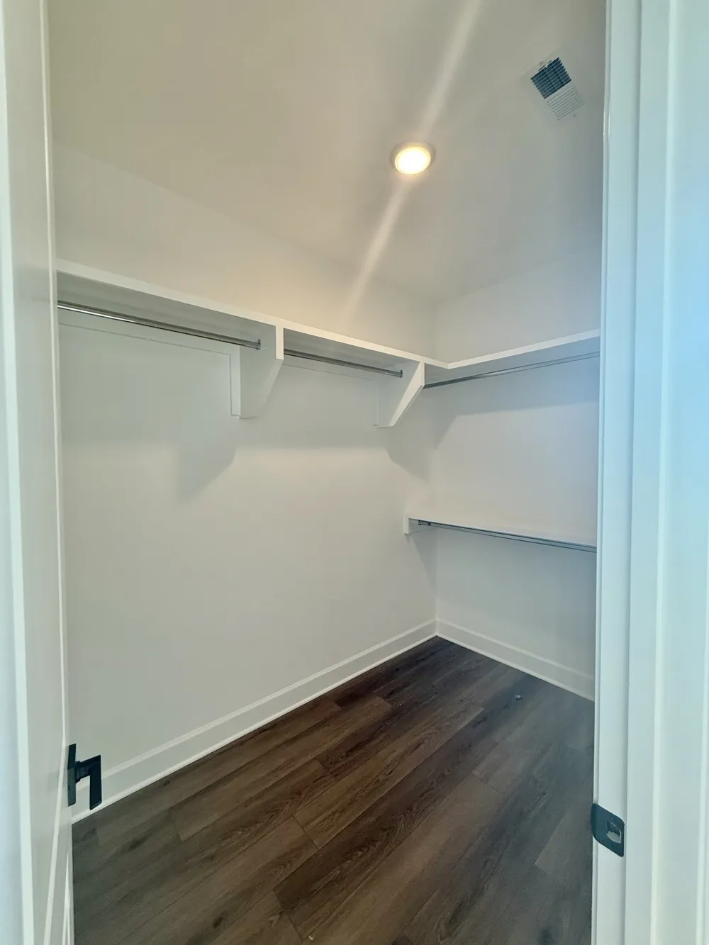 400 Downs Lane Mount Juliet, TN 37122