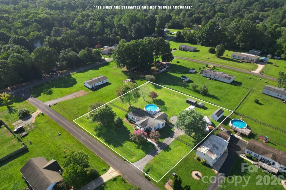 135 Willow Leaf Court Kannapolis, NC 28081