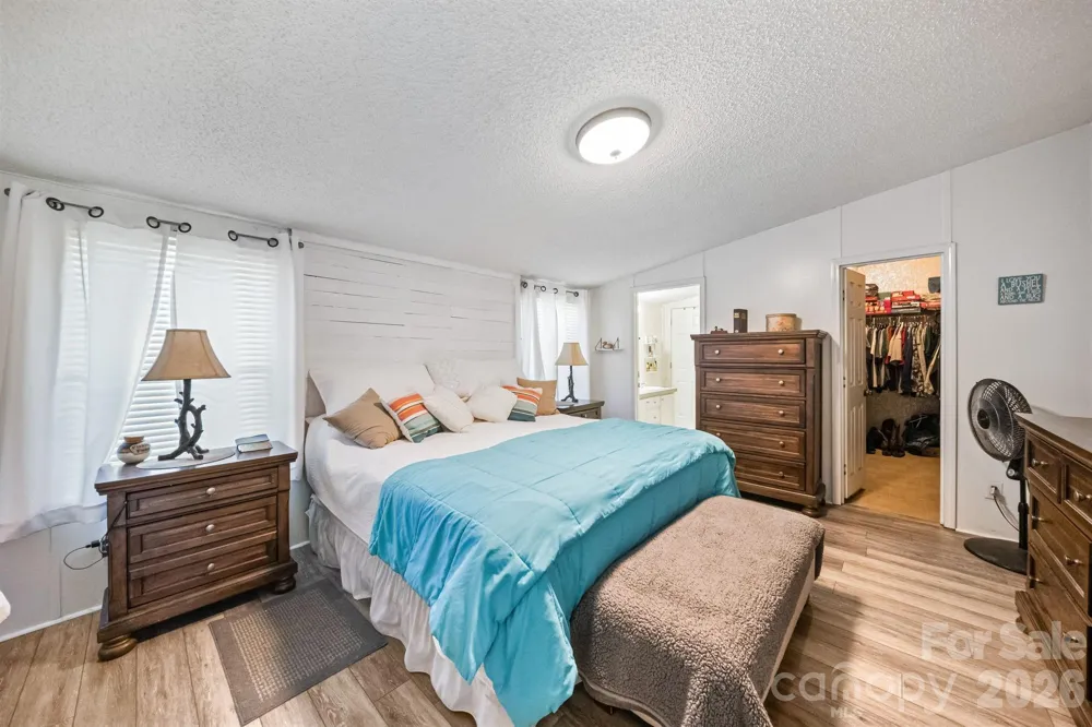 135 Willow Leaf Court Kannapolis, NC 28081