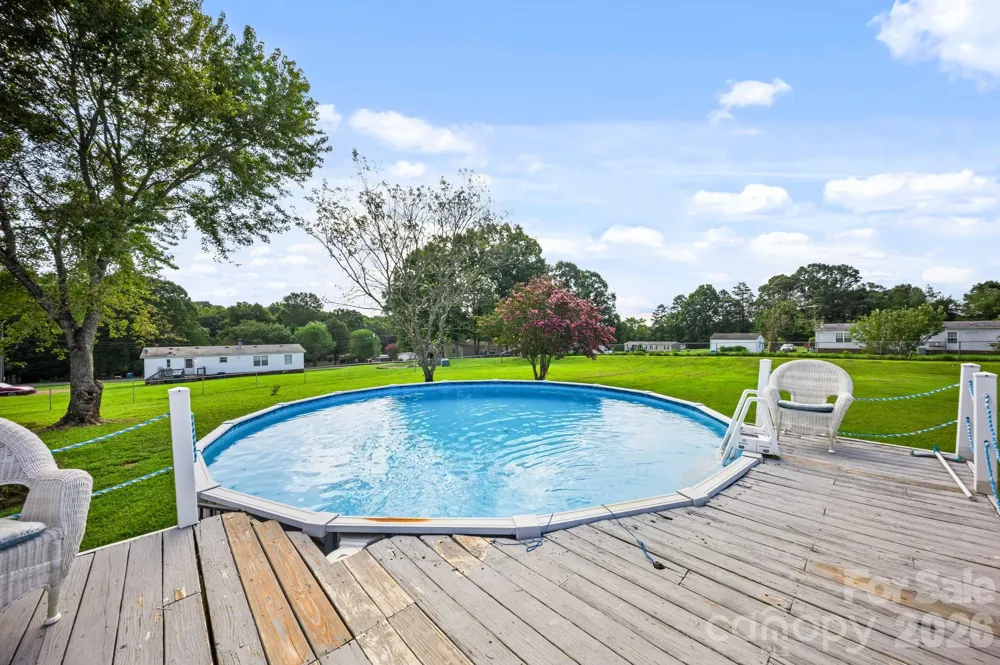 135 Willow Leaf Court Kannapolis, NC 28081